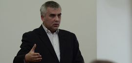 Студентам Острозької академії прочитали лекцію про подружнє життя