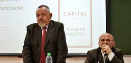 В Острозькій академії дискутували про світ поміж бідністю і багатством