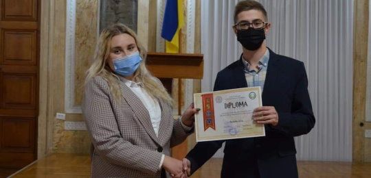 Український Гоґвортс: студентське самоврядування Острозької академії підписало угоду зі студентами ЧНУ