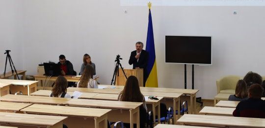 В Острозькій академії презентували збірник спільних наукових досліджень школярів та студентів