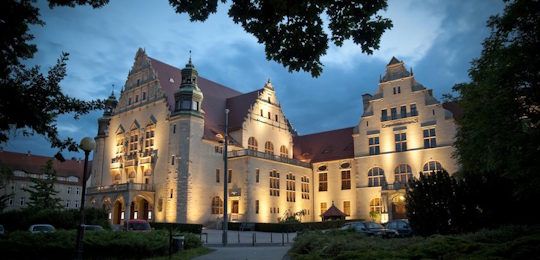 Конкурс на семестрове навчання в Університеті ім. Адама Міцкевича (Республіка Польща)