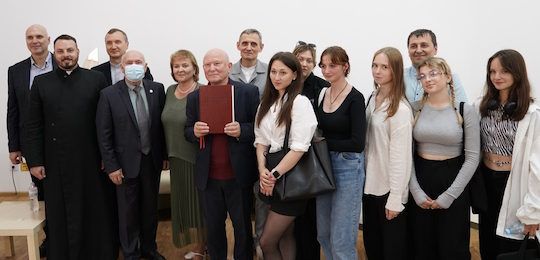 В Острозькій академії презентували розширений переклад Біблії сучасною українською мовою