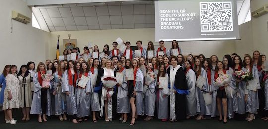 Віват бакалаврам навчально-наукового інституту лінгвістики!