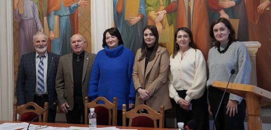 Вітаємо Єлизавету Тимощук з успішним захистом дисертації!