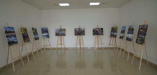 В Острозькій академії відбулася презентація фотовиставки «В фокусі – життя»