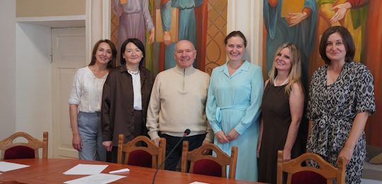Вітаємо Олену Ратінську з успішним захистом дисертації!