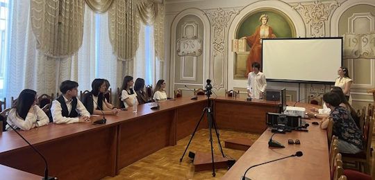 В Острозькій академії відбулася презентація книги Михайла Гусєва «Біла пташка»