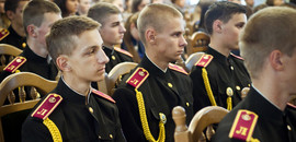 Дует «Кулі з Майдану» в Острозькій академії пройняв серця своїх слухачів