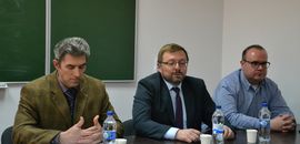 В Острозькій академії дискутували про суб’єктність України на міжнародній арені