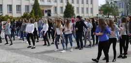 Студенти Острозької академії взяли участь у флешмобі до тижня психології