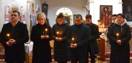 Спільна молитва за Україну в Острозькій академії до Дня Гідності та Свободи