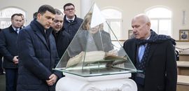 Володимир Гройсман: “Україні потрібно повторювати історію відродження Острозької академії”