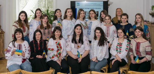 Студентки Острозької академії – учасниці літньої школи «Історія та держава. Європейська спадщина в публічному дискурсі»