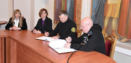 Острозька академія підписала меморандум про взаємодію та співробітництво з Державною митною службою України