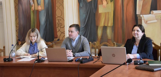 Вітаємо Людмилу Бенедик з успішним захистом дисертації!