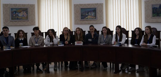 В Острозькій академії провели модель перемовин щодо врегулювання російсько-української війни за участі основних міжнародних гравців