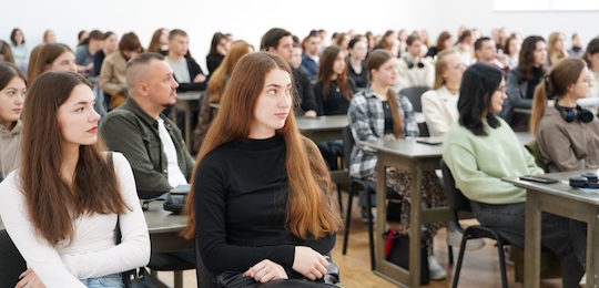 В Острозькій академії відбулася зустріч з дослідником військового лідерства професором Олегом Бойком