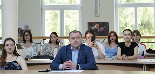 В Острозькій академії нагородили переможців фотоконкурсу імені «Небесного фотографа» Максима Бурди