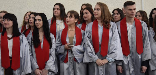 Віват бакалаврам навчально-наукового інституту лінгвістики!