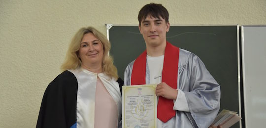 Віват бакалаврам навчально-наукового інституту лінгвістики!