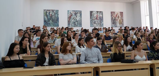 «Як студенти, еліта, лідери ви матимете шанс – спільно створити нову, незалежну, ефективну Україну», – Ян Маліцький