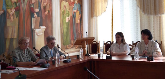 Вітаємо Тетяну Михальчук з успішним захистом дисертації!
