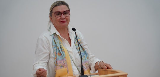 «Лариса Івшина в Острозькій академії: презентація нової книги «Неочевидне» та діалог про ідентичність і модернізацію»