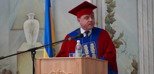 Нова еліта лідерів: в Острозькій академії відбулася інавгурація перших магістрів меценатської програми «Глобальний комунікаційний менеджмент»
