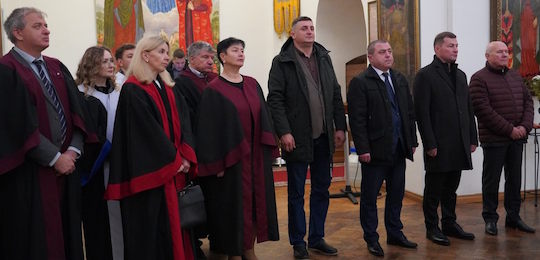 Нова еліта лідерів: в Острозькій академії відбулася інавгурація перших магістрів меценатської програми «Глобальний комунікаційний менеджмент»