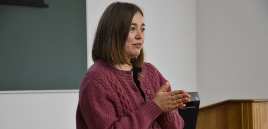 В Острозькій академії відбувся вебінар «London calling – you replying: покрокова інструкція до британського звучання»