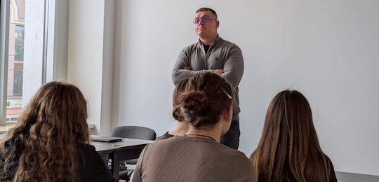 Гостьові лекції в Острозькій академії провели викладачі НАДПСУ імені Богдана Хмельницького