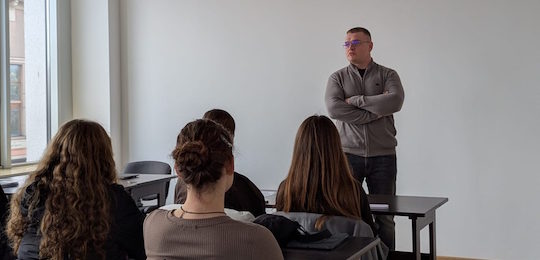 Гостьові лекції в Острозькій академії провели викладачі НАДПСУ імені Богдана Хмельницького