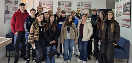 Зміцнення співпраці: учні Нетішинського академічного ліцею знайомляться з Острозькою академією