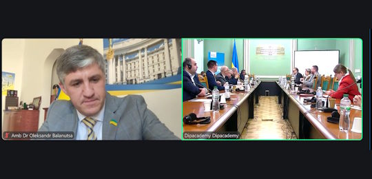 Участь представників академічної спільноти Острозької академії в круглому столі в Дипломатичній академії України