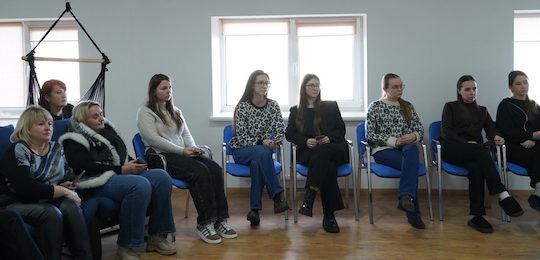 В Острозькій академії відбувся тренінг про розвиток навичок кризових інтервенцій серед лаборантів університету