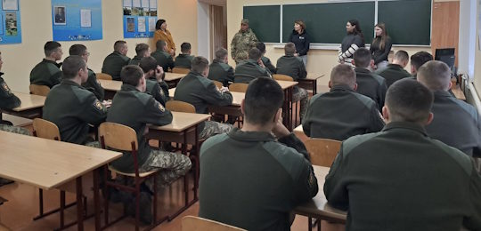 Студенти спеціальності «Громадське здоров’я» провели профілактичний захід для учнів Острозького обласного ліцею з посиленою військово-фізичною підготовкою