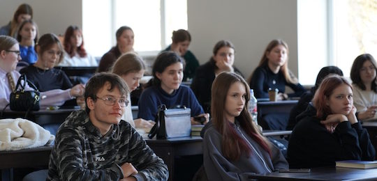 В Острозькій академії відбулася зустріч із літературною оглядачкою Галиною Новосад