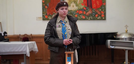 Острозькій академії передали Вифлеємський вогонь миру