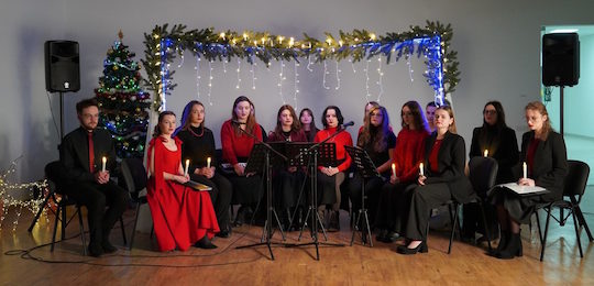 «На Різдво – додому»: благодійний концерт студентського хору Острозької академії