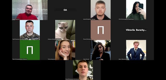 В Острозькій академії говорили про гібридні війни та світову політику