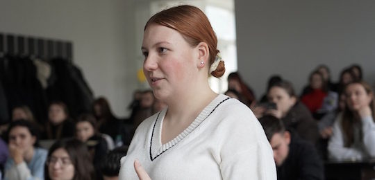 В Острозькій академії відбулася літературна зустріч з Олександром Ірванцем