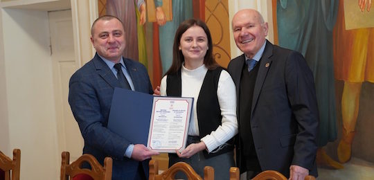 Вітаємо науковців Острозької академії з отриманням дипломів доктора філософії!