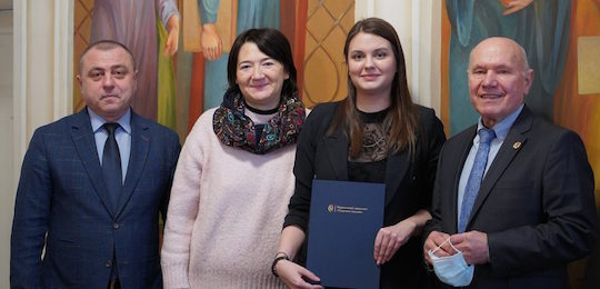 Вітаємо науковиць Острозької академії з отриманням дипломів доктора філософії!