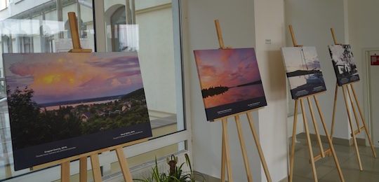 В Острозькій академії відбулася презентація фотовиставки «В фокусі – життя»