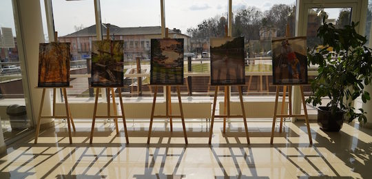 В Острозькій академії відбулася презентація фотовиставки «В фокусі – життя»