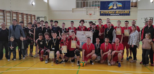 Команда Острозької академії здобула Кубок міського голови з волейболу