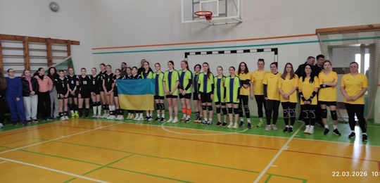Команда Острозької академії посіла 2 місце у змаганнях із волейболу «Рухайся до Перемоги разом!»
