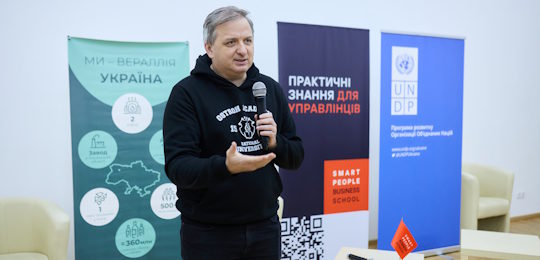 Студенти Острозької академії дізналися про можливості для професійного зростання в українських та міжнародних компаніях