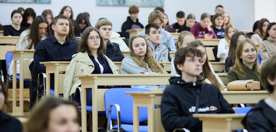 Студенти Острозької академії дізналися про можливості для професійного зростання в українських та міжнародних компаніях