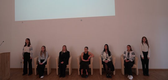 В Острозькій академії відбувся театралізований захід «Голос Шевченка в багатоголоссі поколінь»